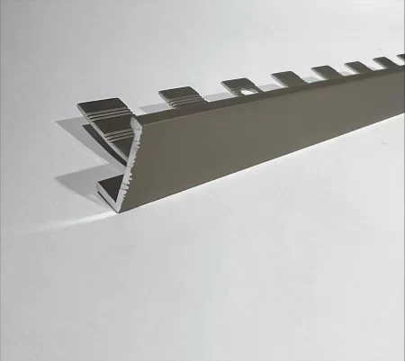 5/16" Flat Tile Edge -50STI08